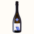 Bottiglia di vino spumante con etichetta bianca e blu. Sul fronte il logo di un'anatra in volo con sotto il nome "Jeron". Inoltre è presente anche un bollino che indica "90 giorni di spumantizzazione".